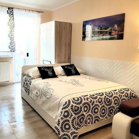 Apartment Glamour Downtown Balcony Красков Екстериор снимка