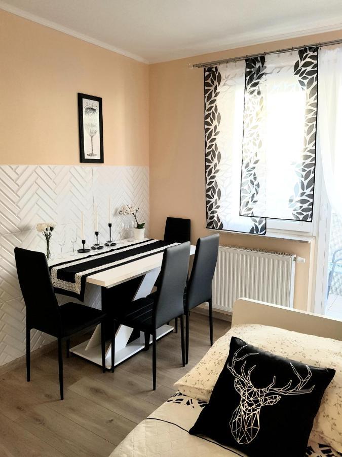 Apartment Glamour Downtown Balcony Красков Екстериор снимка