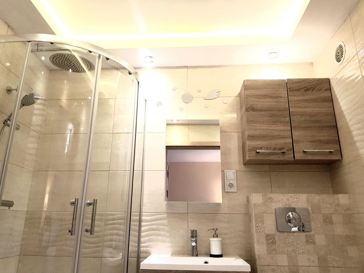 Apartment Glamour Downtown Balcony Красков Екстериор снимка